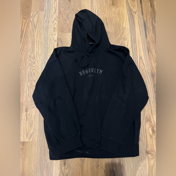 Brandy Melville hoodies - Picture 2 of 2